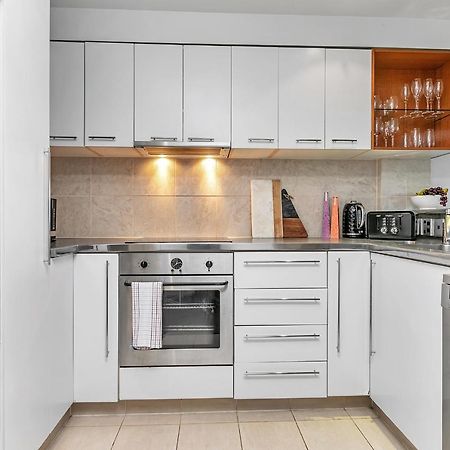 Sunset Harbour Sanctuary + Cp Apartment Auckland Bagian luar foto
