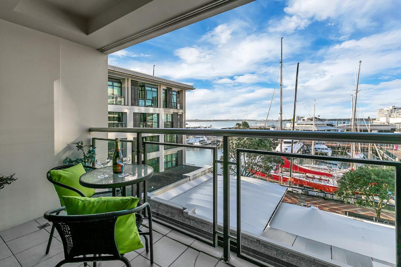 Sunset Harbour Sanctuary + Cp Apartment Auckland Bagian luar foto