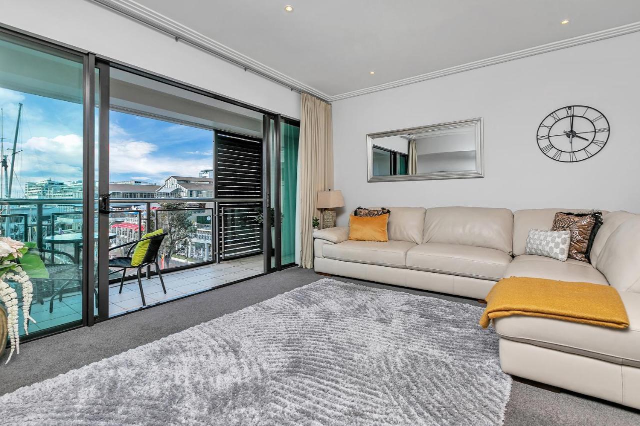 Sunset Harbour Sanctuary + Cp Apartment Auckland Bagian luar foto