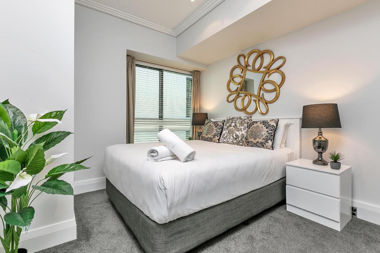Sunset Harbour Sanctuary + Cp Apartment Auckland Bagian luar foto