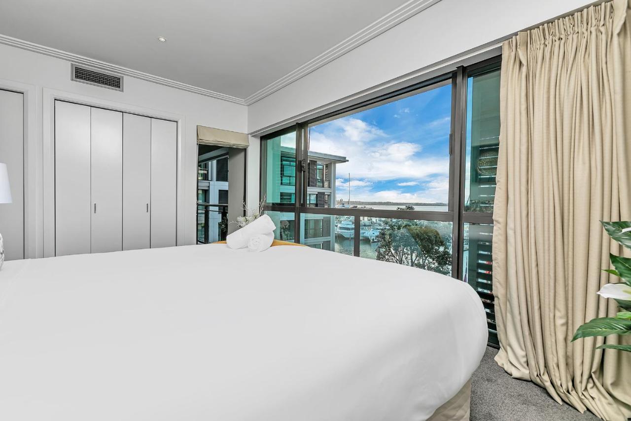 Sunset Harbour Sanctuary + Cp Apartment Auckland Bagian luar foto